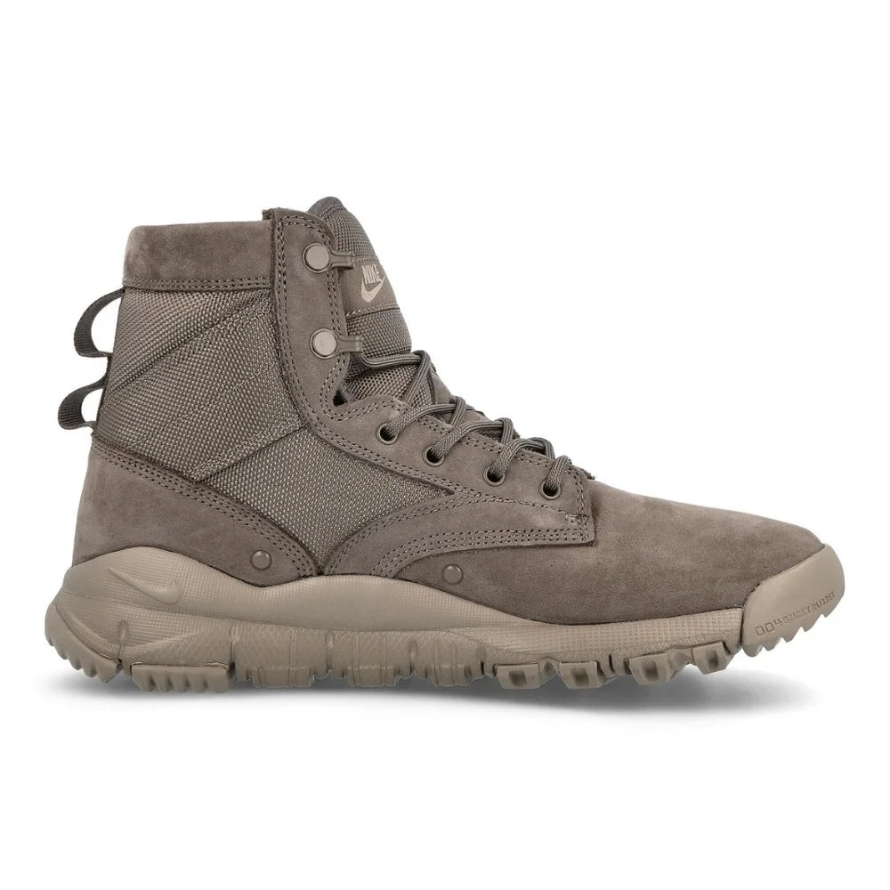 Nike Men's Taupe High-Top Boots